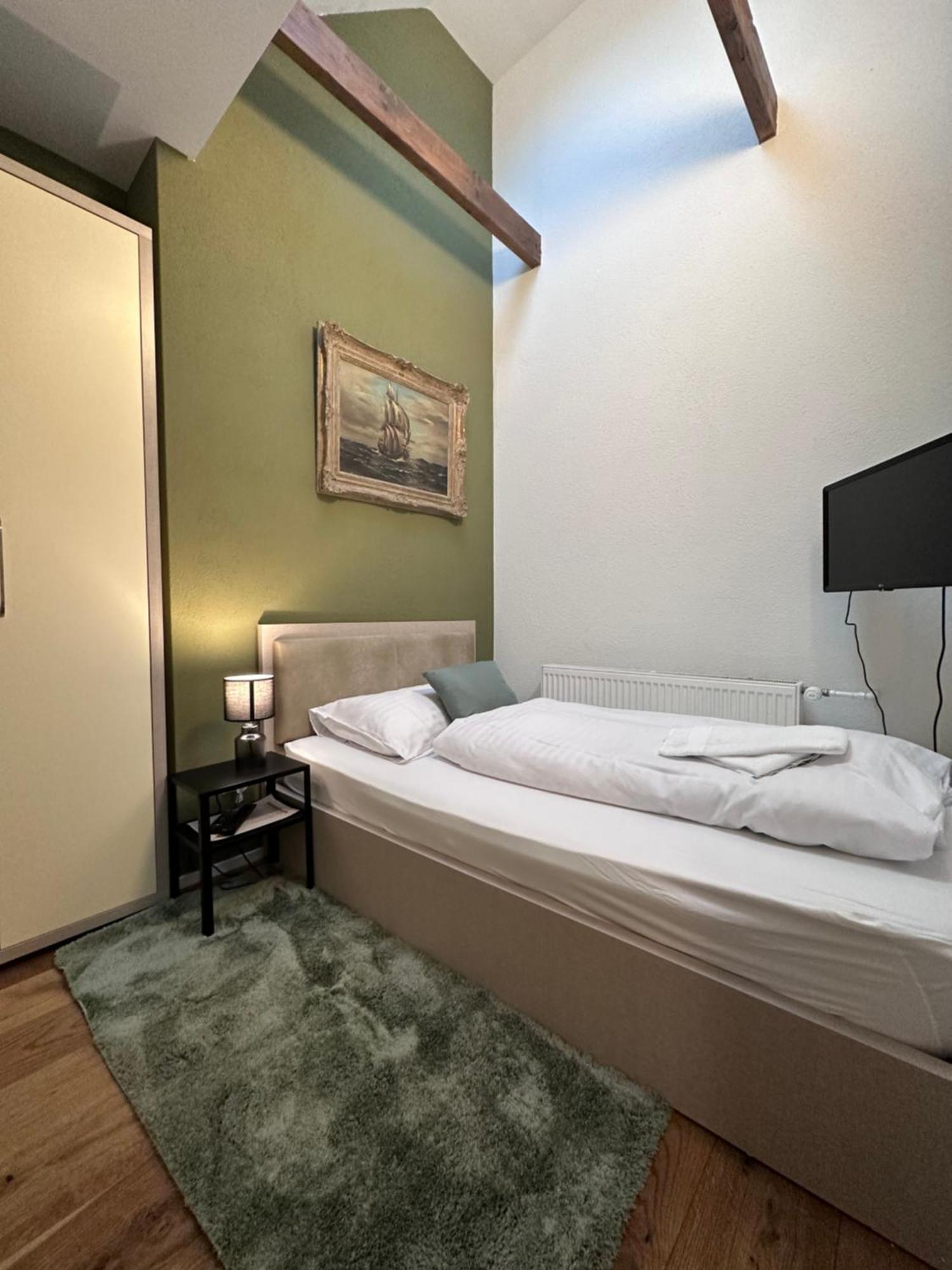 Welcome Hotel - Hellbuehl Self-Check-In 외부 사진